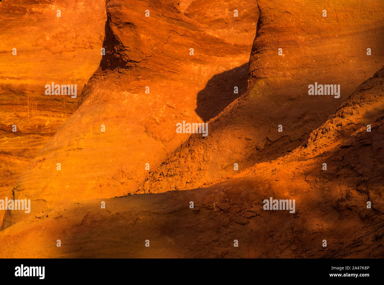 I pigmenti di ocra nella cava Colorado provençal. Roussillon, Provence.France Foto Stock