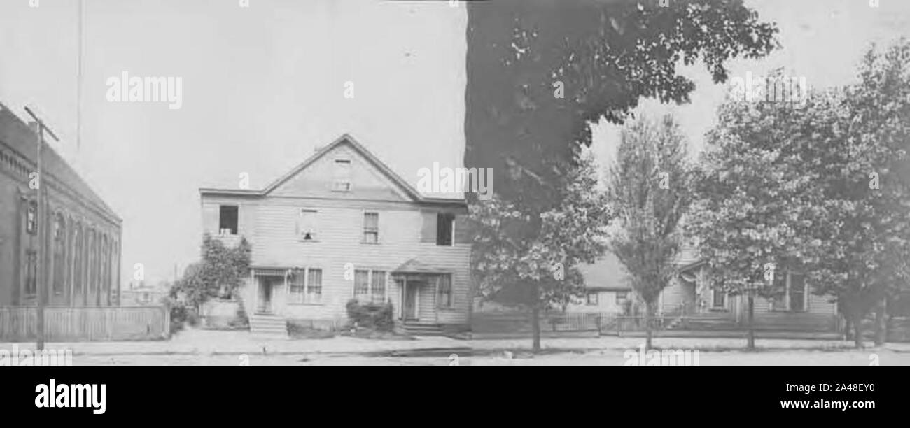 La prima chiesa presbiteriana e casa sul lato ovest di 4th Ave dalla primavera St al Seneca St 1901-1903 ca (SEATTLE 3889). Foto Stock