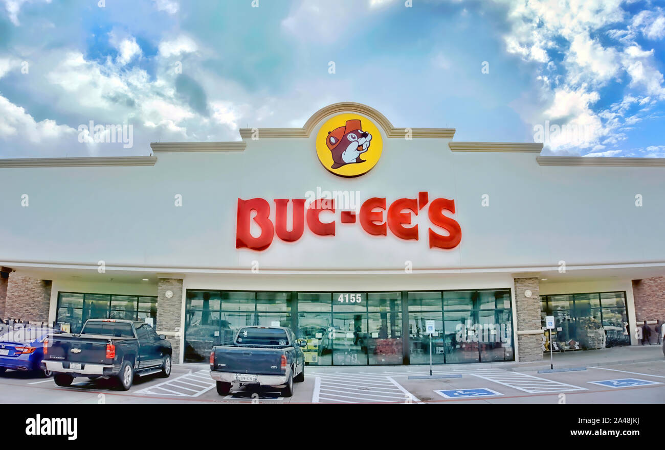 Tempio,Texas - Ott.10,2019 - La Buc-ee della catena dei più grandi di quelle reali mega-convenience stores in Texas hanno oltre 60,0000 metri quadrati di spazio dello store e 84 Foto Stock
