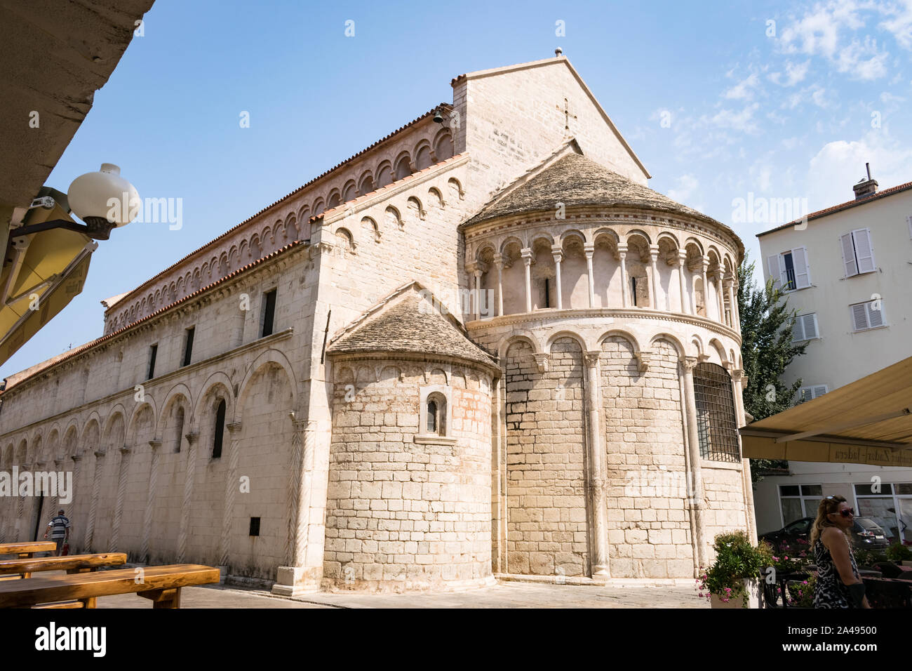 Chiesa di San Crisogono, una chiesa cattolica romana situato in Zadar, Croazia, portano il nome di San Crisogono, il santo patrono della città. Foto Stock