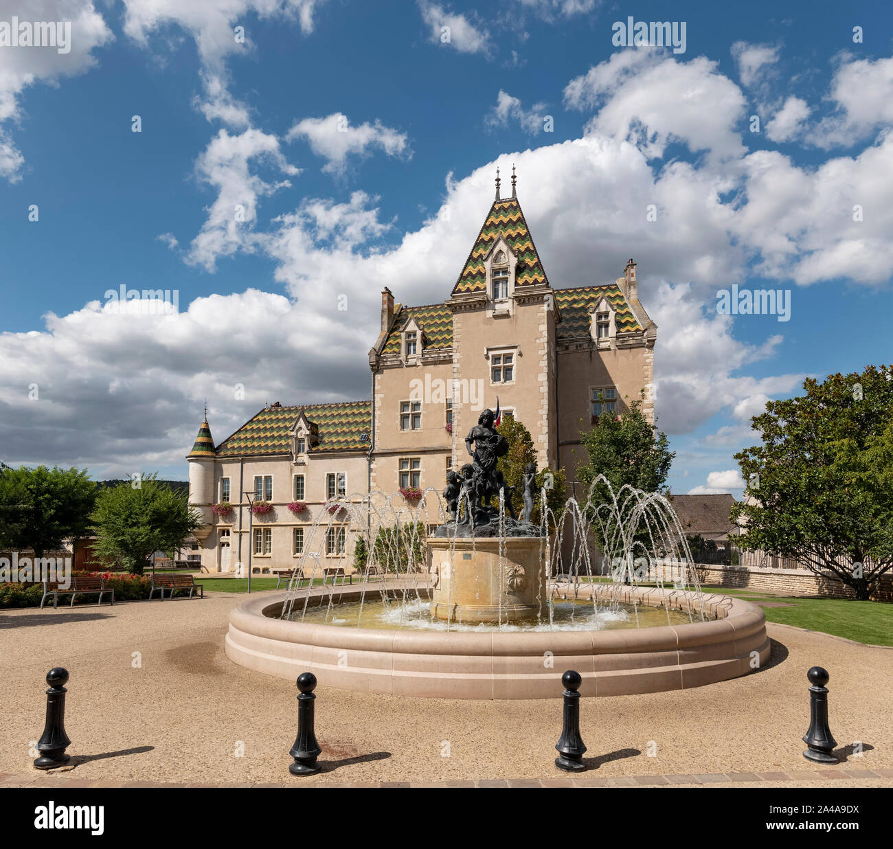 La Mairie a Meursault, Côte-d'o reparto, Bourgogne-Franche-Comté, Francia. Foto Stock La Mairie a Meursault, Côte-d'o reparto, Bourgogne-Franche-Comté, Francia. Foto Stock