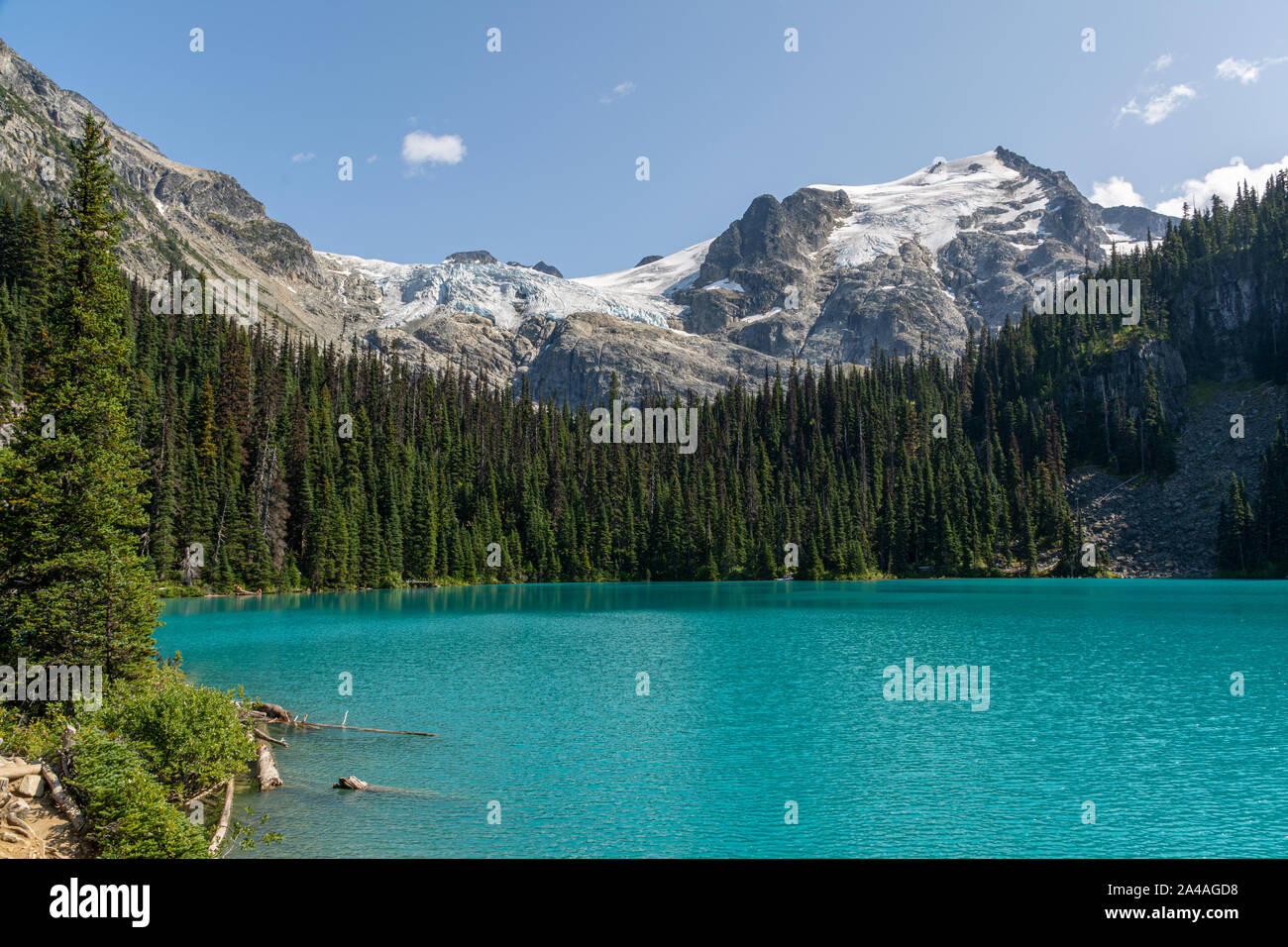 Medio Joffre Lago in Joffre Laghi Parco Provinciale, Canada Foto Stock