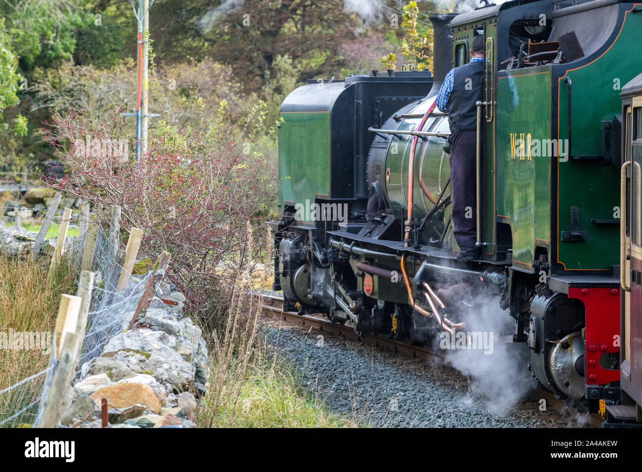 Ex South African ferrovie NGG16 Garratt classe in livrea verde operanti sul Ffestiniog e Welsh Highland railway, Galles del Nord, Regno Unito Foto Stock