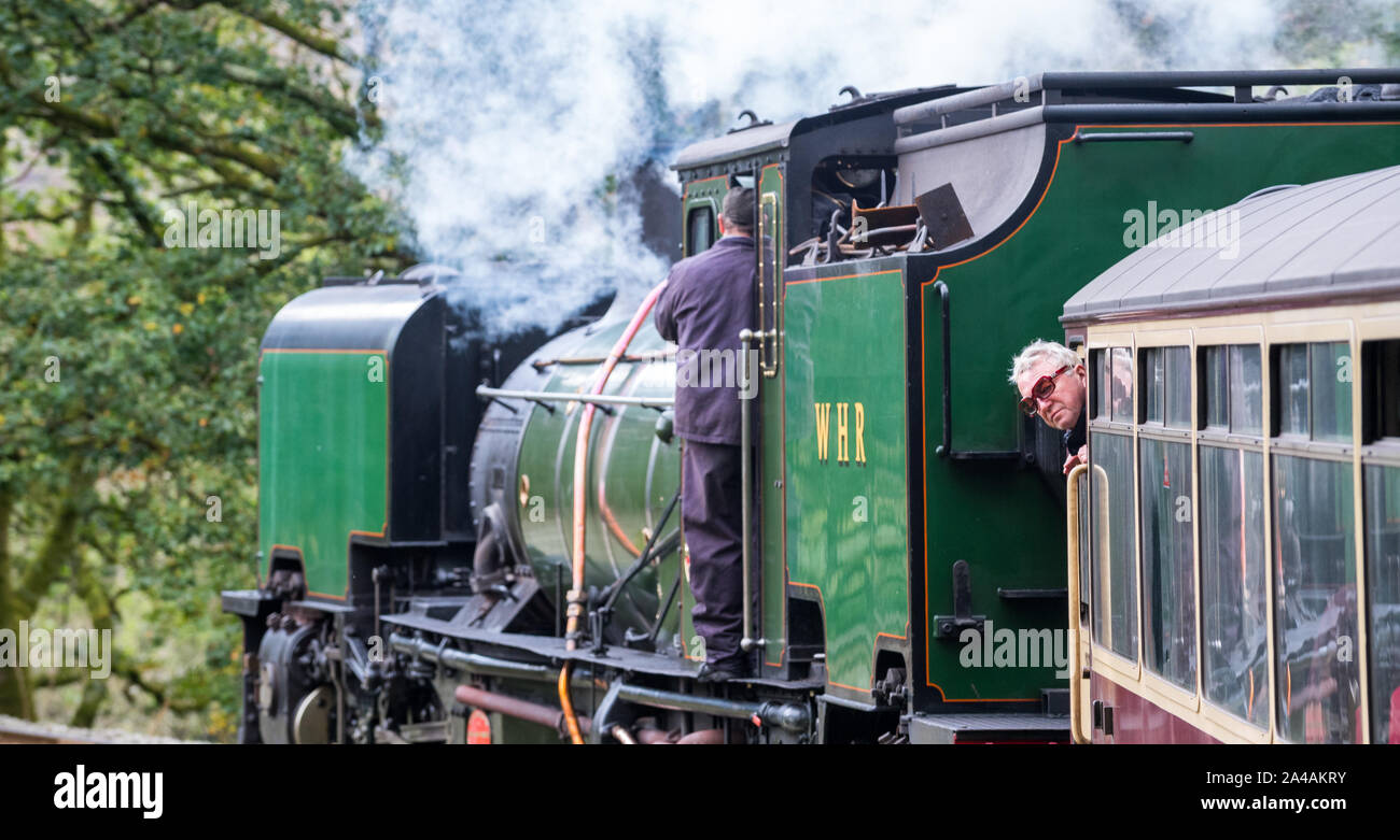 Ex South African ferrovie NGG16 Garratt classe in livrea verde operanti sul Ffestiniog e Welsh Highland railway, Galles del Nord, Regno Unito Foto Stock