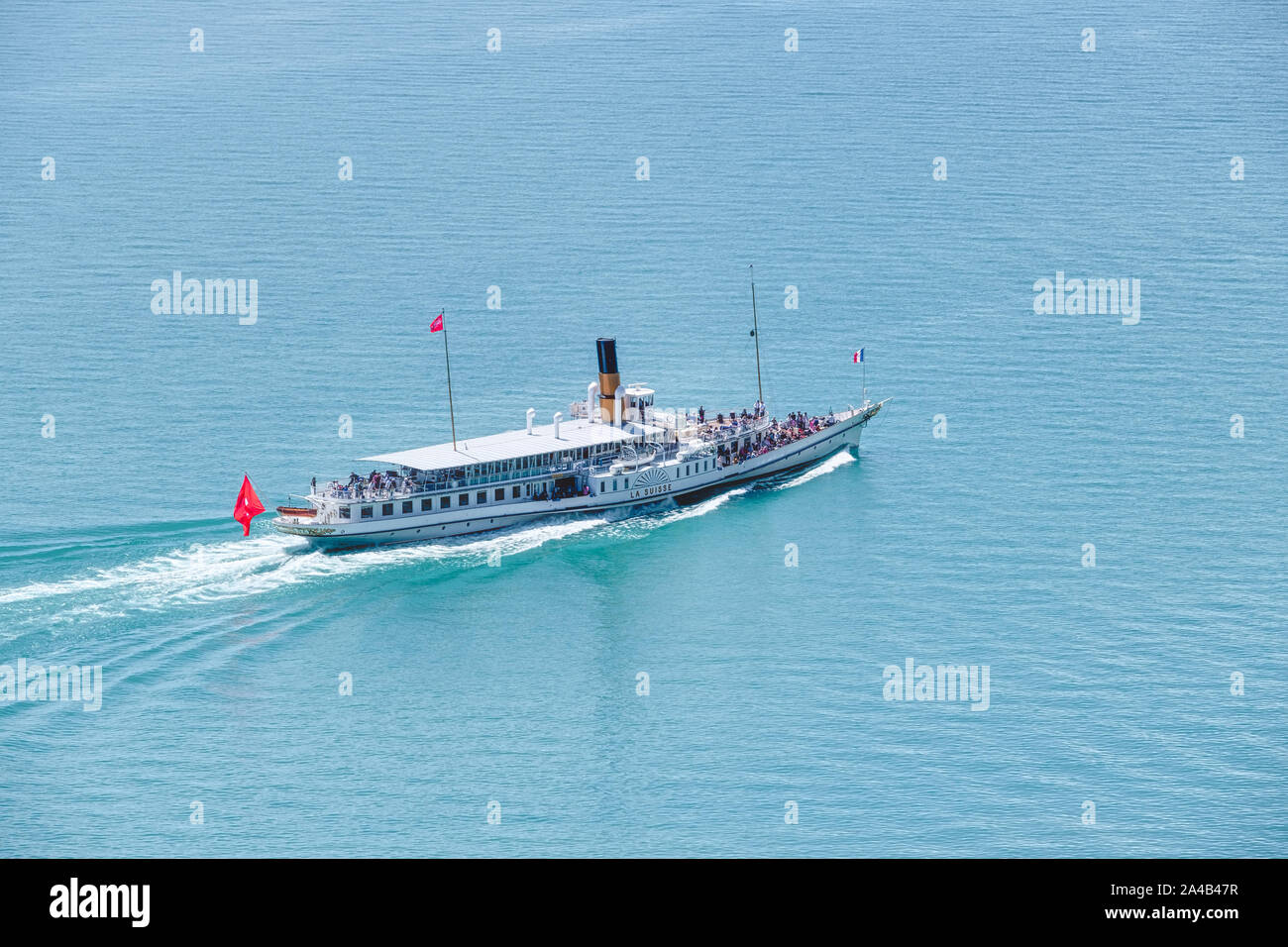 Un vintage ruota a palette crociere in barca da Montreux sul Lago di Ginevra Foto Stock