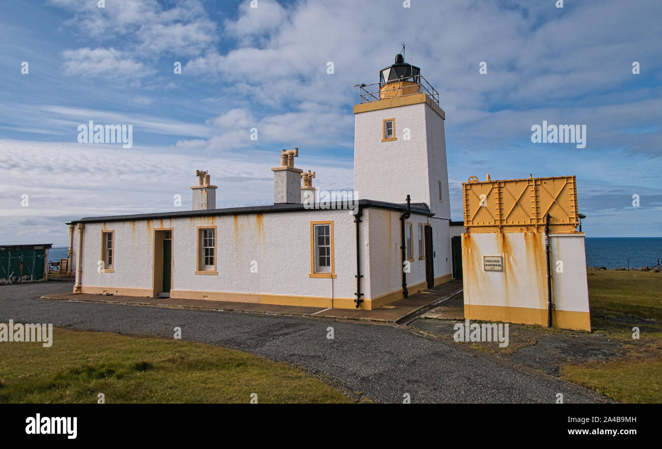 Eshaness Lighthouse in Northmavine, Shetland, Scozia - costruito da David Alan Stevenson, uno dei 'Lighthouse' Stevensons, tra 1925 e 1929. Foto Stock