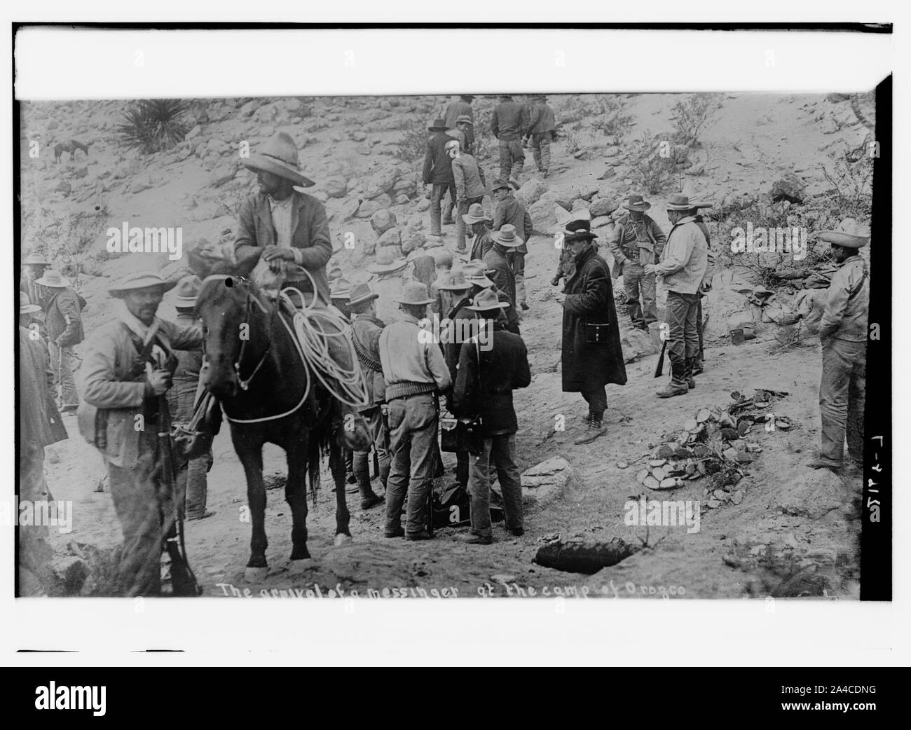 L arrivo di un messaggero al camp di Orozco Foto Stock