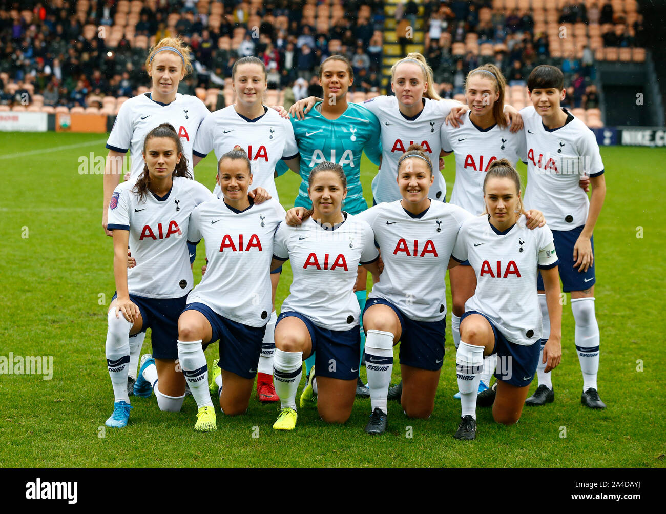 LONDON, Regno Unito 13 ottobre. Tottenham Hotspur foto del team durante la Barclaycard FA DONNA Super League tra Tottenham Hotspur e Manchester unite Foto Stock