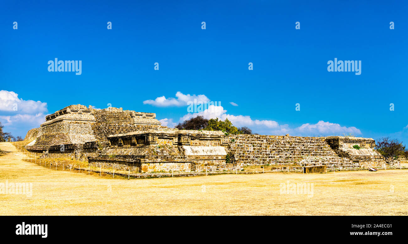 Monte Alban sito archeologico di Oaxaca, Messico Foto Stock