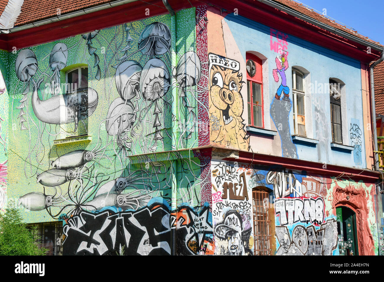 Metelkova installazioni artistiche, Metelkova Mestro, Metelkova ulica, Lubiana, Slovenia Foto Stock