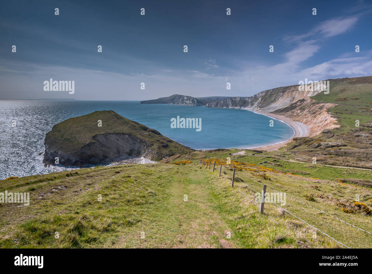 Vista del paesaggio di Worbarrow Tout a Worborrow Bay nei pressi di Tyneham, Dorset, Regno Unito Foto Stock