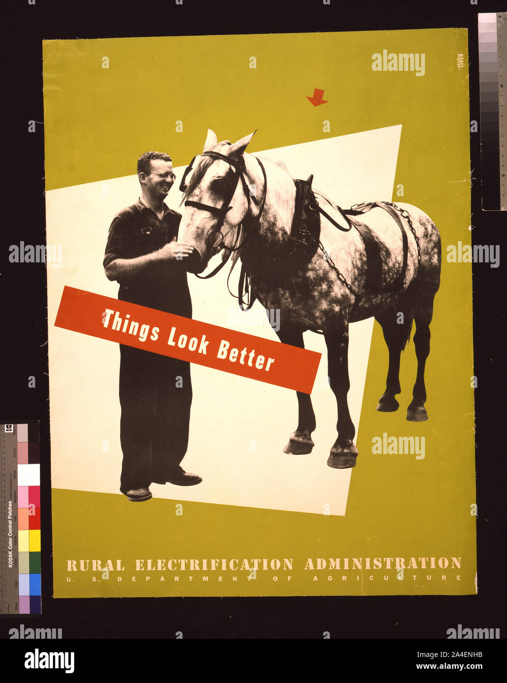 Le cose hanno un aspetto migliore Rural Electrification Administration, U.S. Dipartimento di Agricoltura / / Beall. Foto Stock
