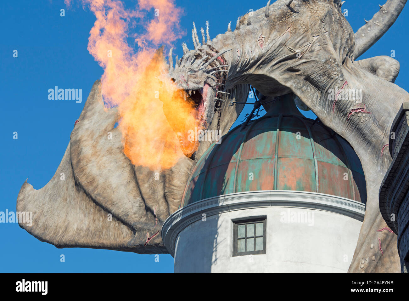 Gringotts incendio respirazione Dragon, Diagon Alley, mondo di Wizarding di Harry Potter, Universal Studios, Orlando, Florida, Stati Uniti d'America Foto Stock