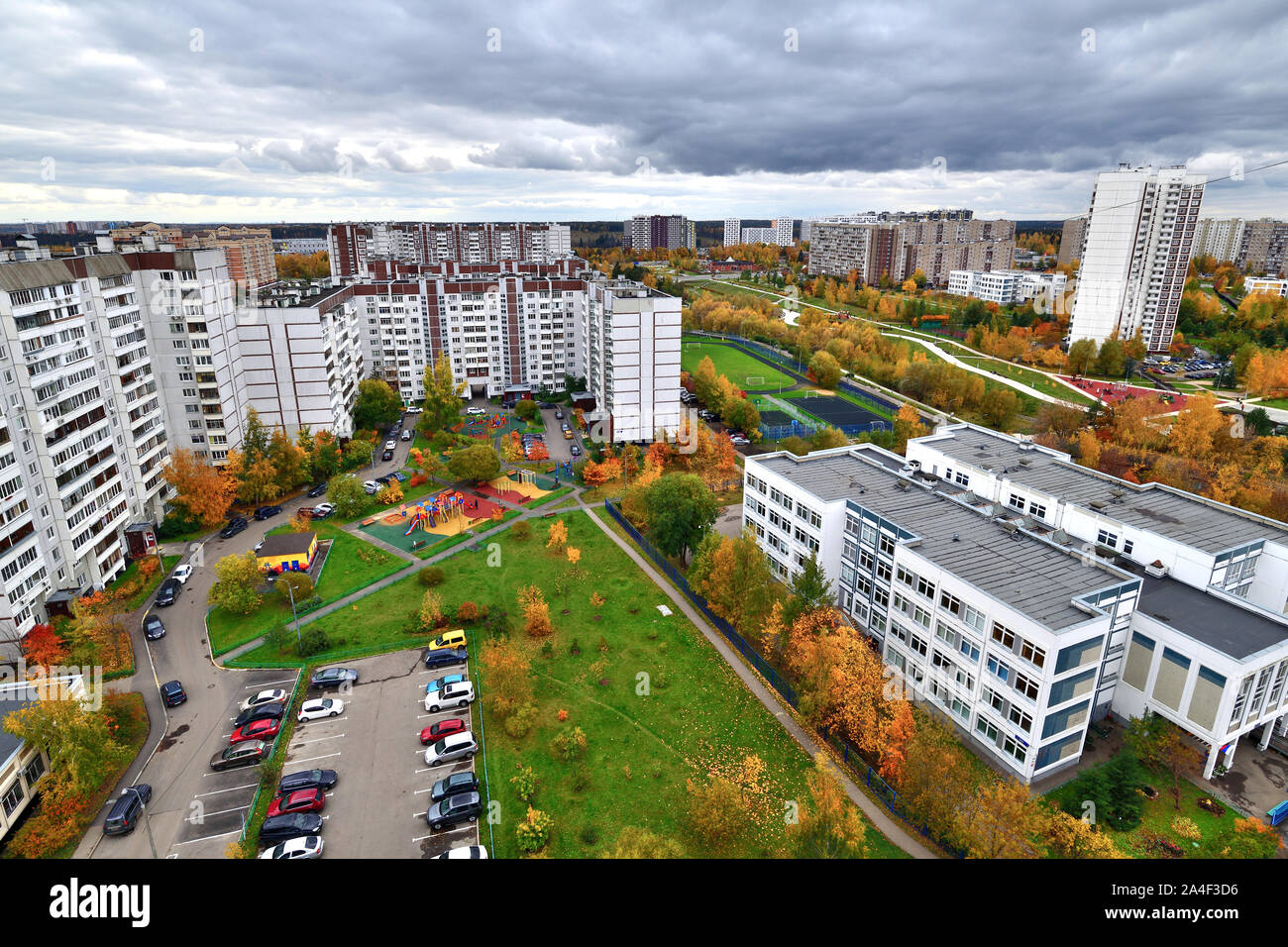 Il bellissimo paesaggio urbano autunnale a Mosca, Russia Foto Stock