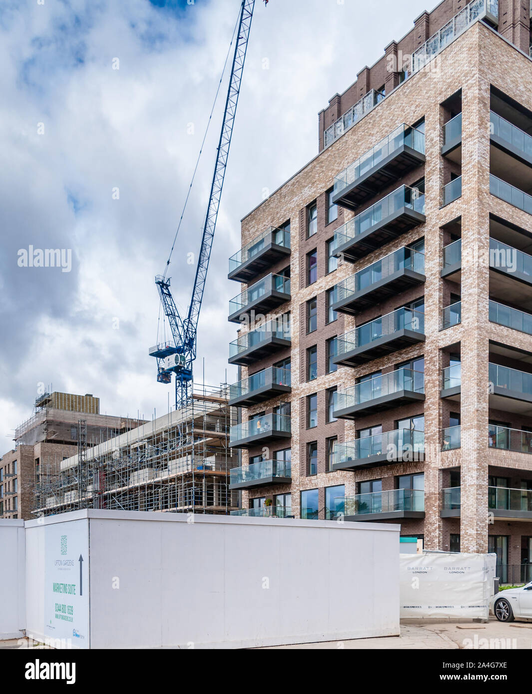 Upton Giardini nuove case in Upton Park, Green Street, London E6, ex sito del West Ham Football Ground ( Martelli Boleyn Ground ) Foto Stock