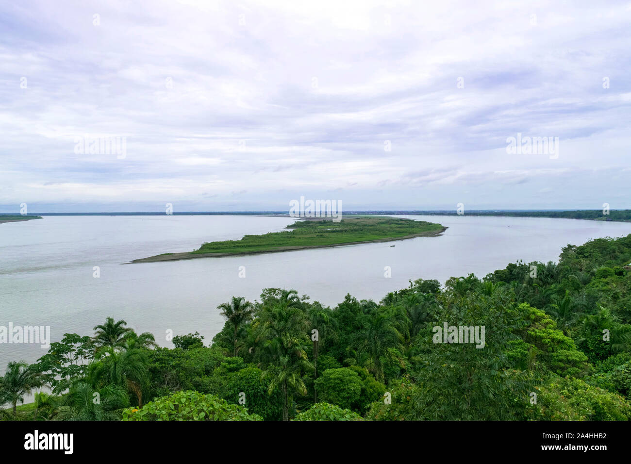 Il Perù, Amazzonia peruviana paesaggio. Le foto presenti riflessioni del Rio delle Amazzoni, Iquitos - Perù Foto Stock