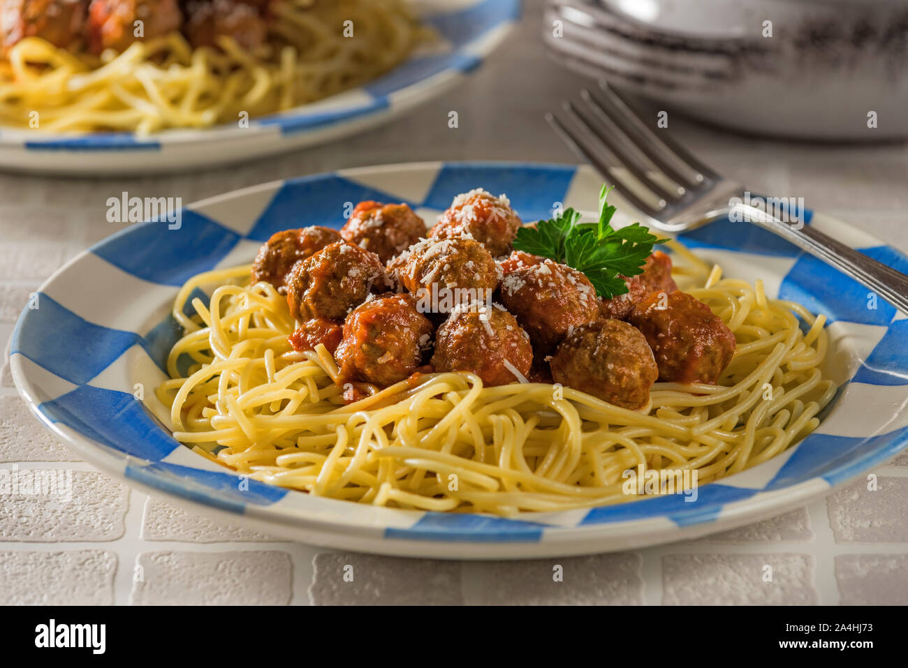 Spaghetti e polpette di carne. Cibo italo-americano Foto Stock