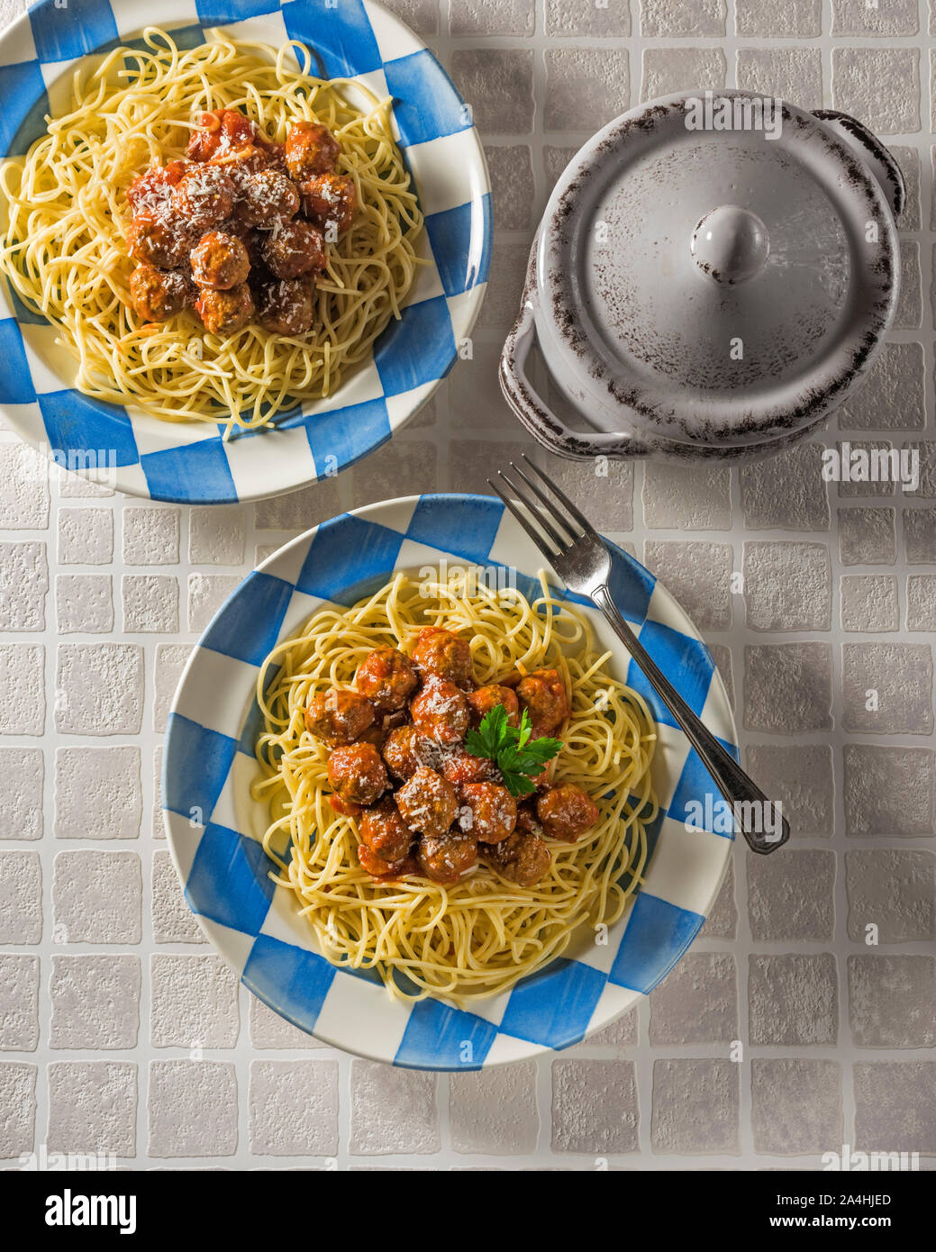 Spaghetti e polpette di carne. Cibo italo-americano Foto Stock