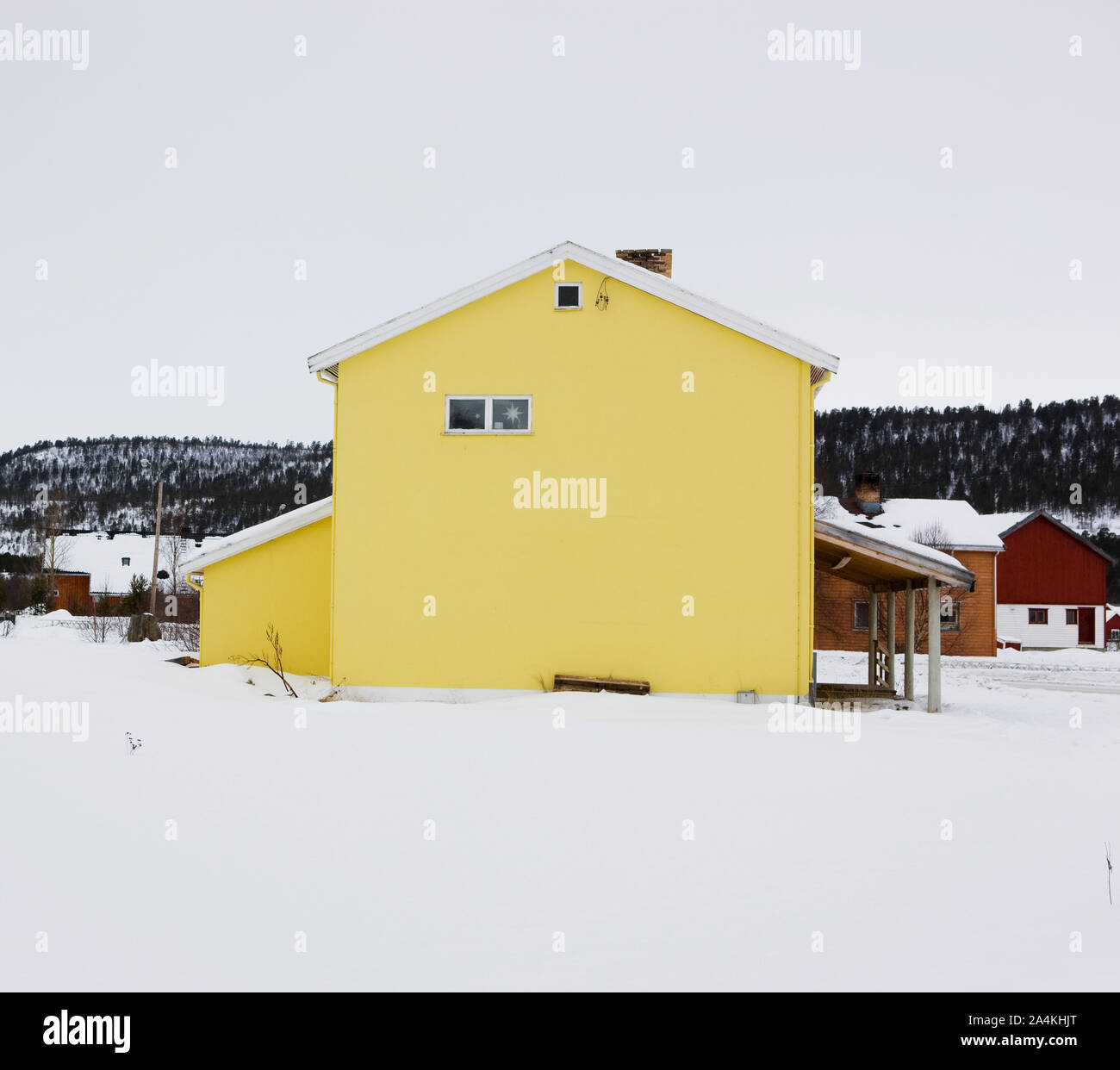 Casa su Finnmark montagna altopiano vicino a Karasjok Foto Stock