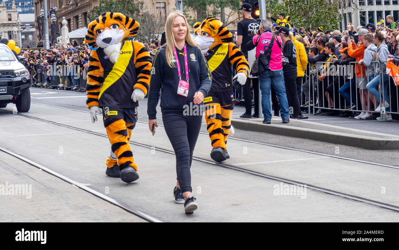 Australian Football League AFL 2019 gran parata finale maggiore Western Sydney GWS Giants Richmond Tigers Melbourne Victoria Australia. Foto Stock