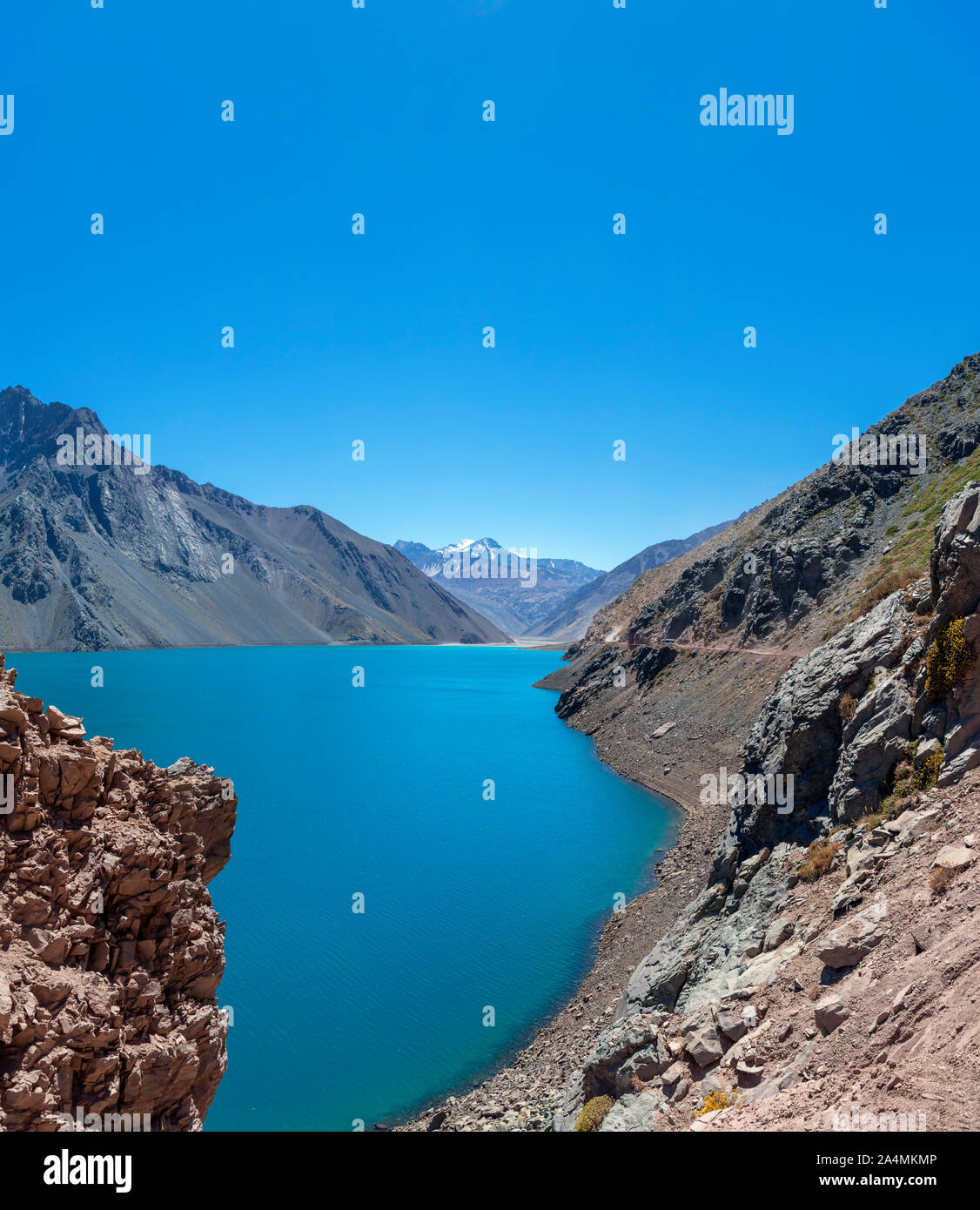 Il Cile, montagne delle Ande. Il Embalse el Yeso (El Yeso Dam), montagne delle Ande, Santiago Regione Metropolitana, Cile, Sud America Foto Stock