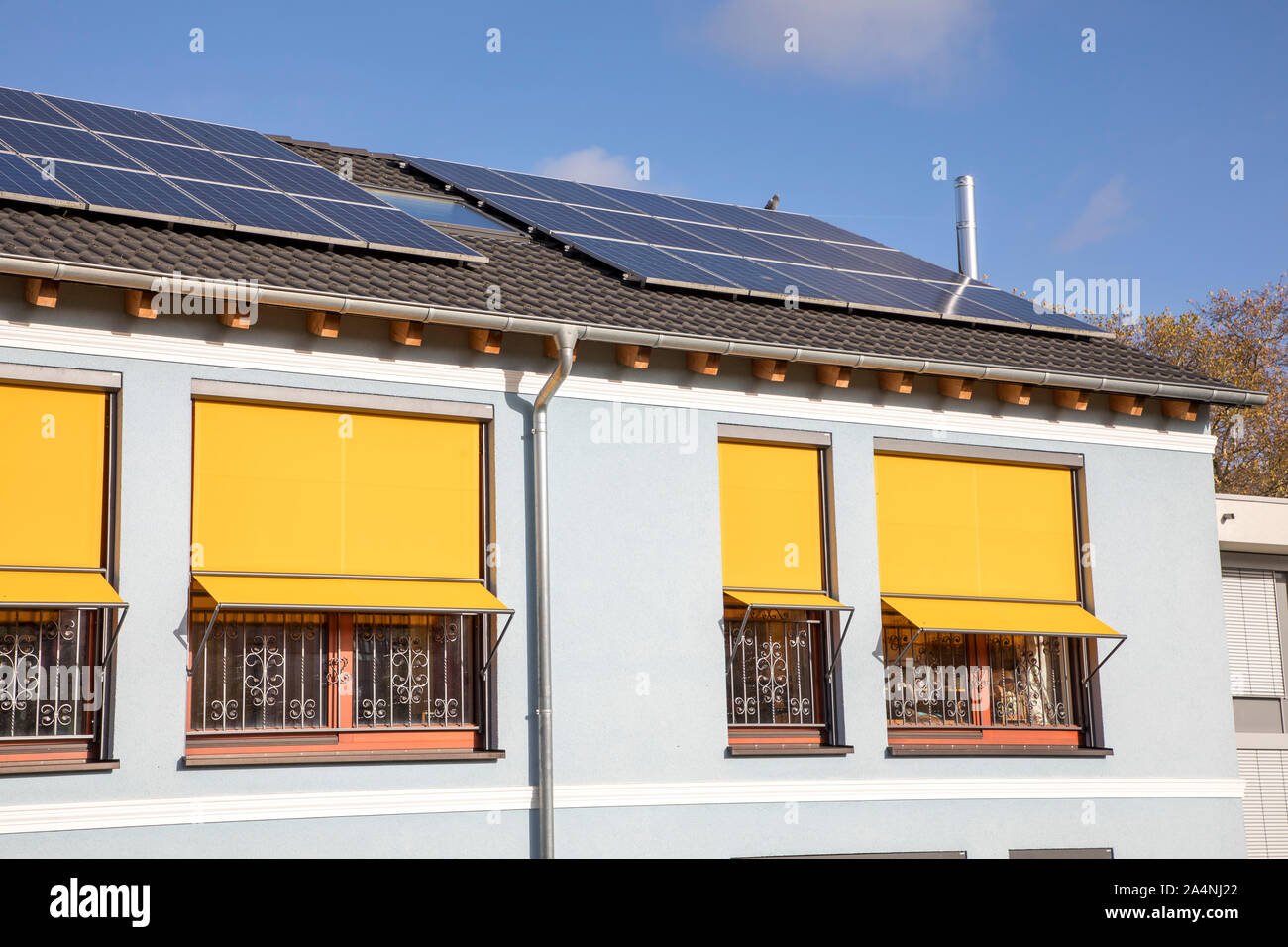 Haus der EnergiePlusSiedlung a Dortmund, sul lago di Phoenix, Energie Plus Haus, produce più energia di quella che consuma in sé, programma di sovvenzione Foto Stock
