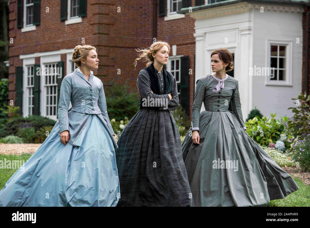 Data di rilascio: dicembre 25, 2019 Titolo: Piccole Donne STUDIO: Columbia Pictures Regista: Greta Gerwig Trama: Quattro sorelle vengono di età in America a seguito della guerra civile che starring: FIRENZE PUGH come Amy Marzo, Emma Watson come Meg Marzo, Saoirse Ronan come Jo marzo. (Credito Immagine: © Columbia Pictures/Entertainment Immagini) Foto Stock
