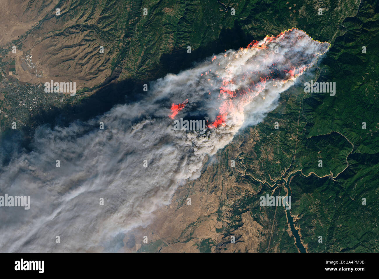 Vista satellitare di fuoco, la Butte County, California, Stati Uniti d'America, 8 novembre 2018, dalla NASA/DPA Foto Stock