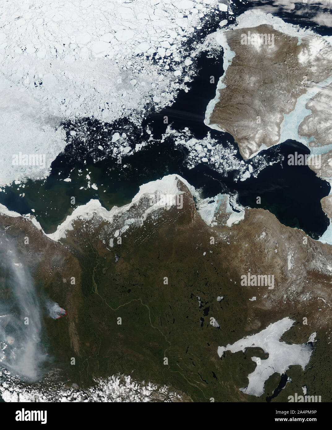 Vista satellitare di Artico Canadese, Northwest Territories, Canada, molla, 10 giugno 2019, dalla NASA/Jeff Schmaltz/DPA Foto Stock