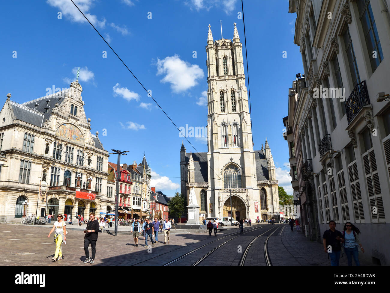 Ghent, Belgio - 21 Giugno 2019: Cattedrale di San Bavone a Gand. Foto Stock