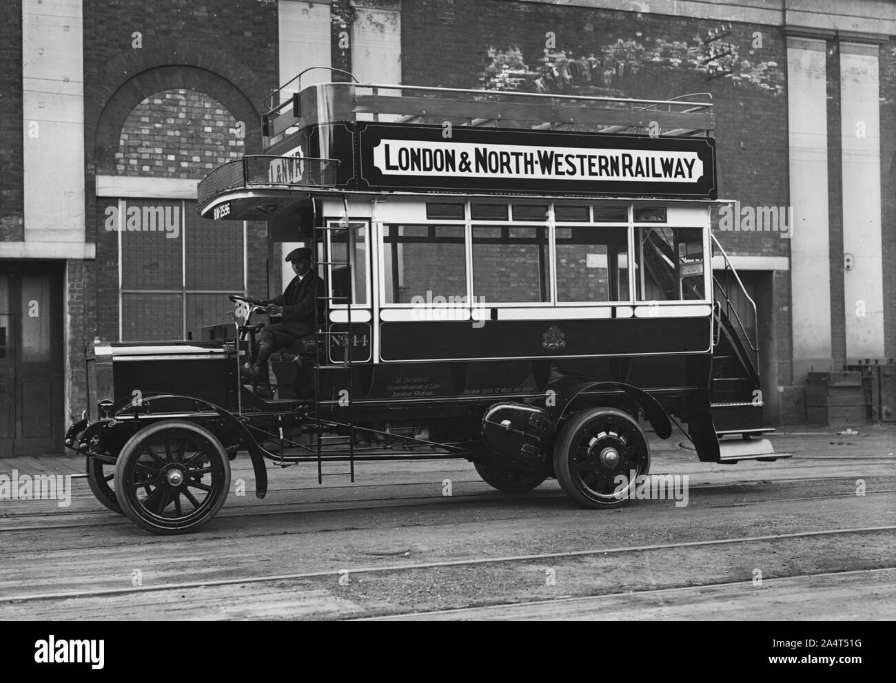 1908 Commer bus . Foto Stock