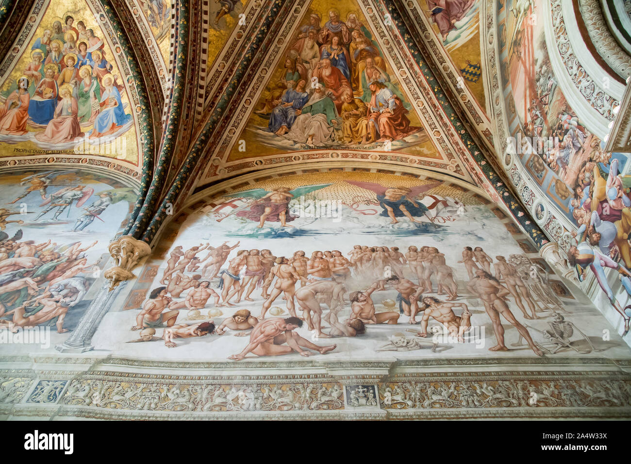 La risurrezione della carne affresco di Luca Signorelli nel primo ...