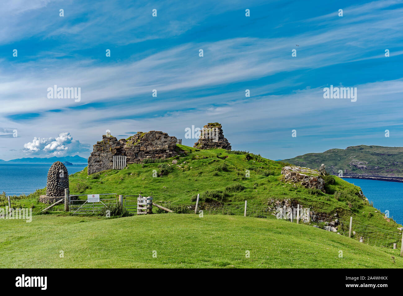 Il castello di Duntulm rovine, Trotternish, Isola di Skye in Scozia Foto Stock