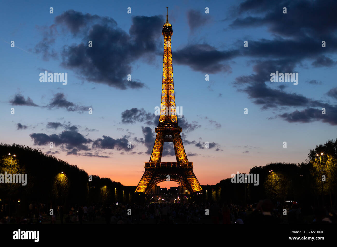 Parigi gustav eiffel immagini e fotografie stock ad alta risoluzione