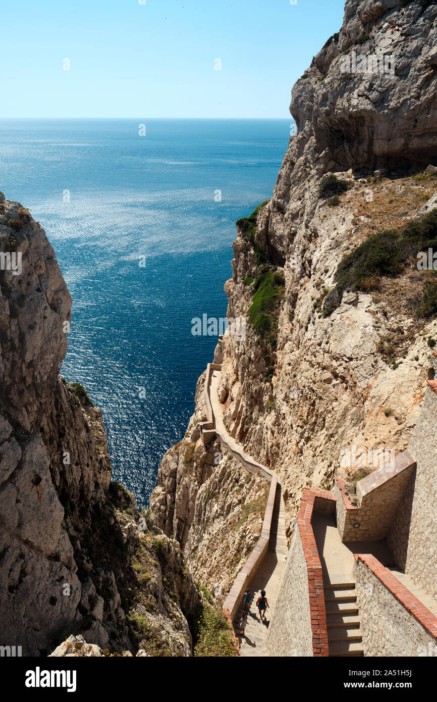 654 fase roccia calcarea scala che conduce alla Grotta di Nettuno - Capo Caccia, Porto Conte Parco Naturale Regionale - Alghero Sardegna Italia Europa Foto Stock