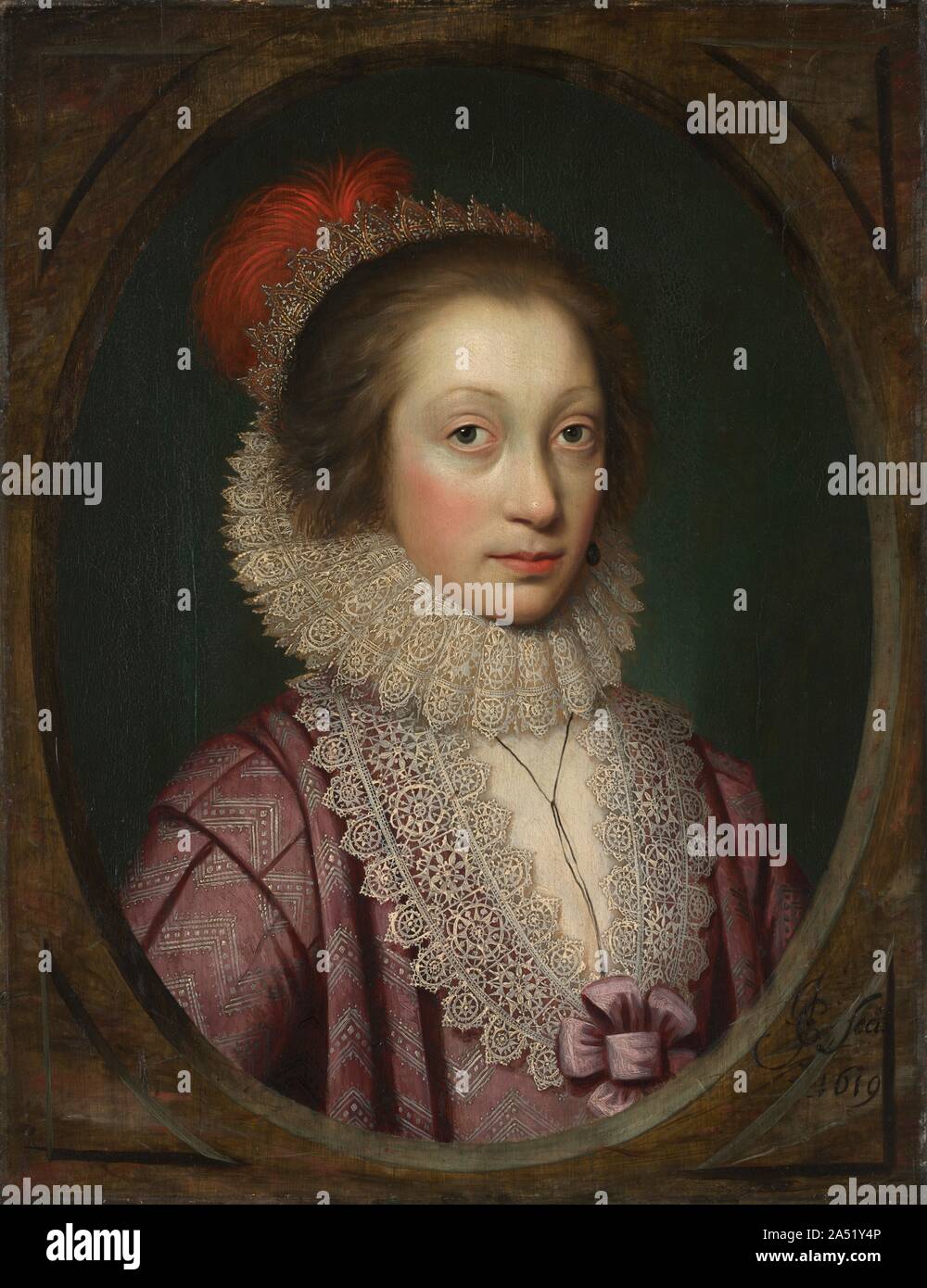 Ritratto di una donna, eventualmente Elizabeth Boothby, 1619. La donna in questo ritratto è stato recentemente identificato come Elizabeth Boothby (1590-1658), figlia di un importante commerciante di Londra. I gioielli in i suoi capelli, il filo di argento e costoso laccio che ornano il suo abito di seta e persino il finto ovale in marmo che circonda la sua immagine sono tutti segni di ricchezza e di status. Sebbene dipinte in Inghilterra, questo ritratto riflette le tradizioni della ritrattistica olandese, la prova del fluido di scambio artistico che esisteva tra i due paesi. Jonson nacque a Londra, ha ricevuto la sua formazione artistica in Amsterdam, e s Foto Stock