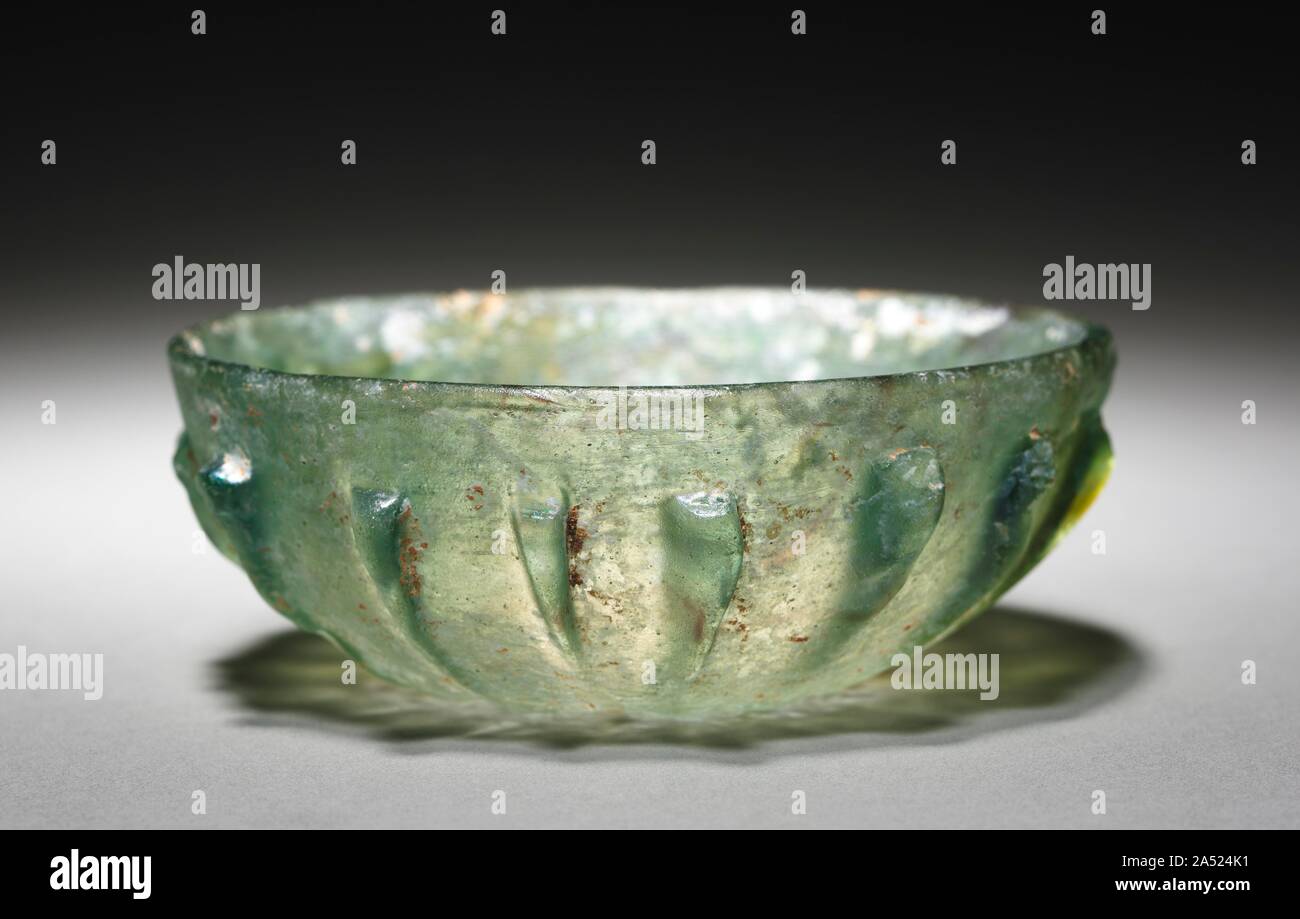 Poco profonda ciotola nervata, 25 BC-100. Foto Stock