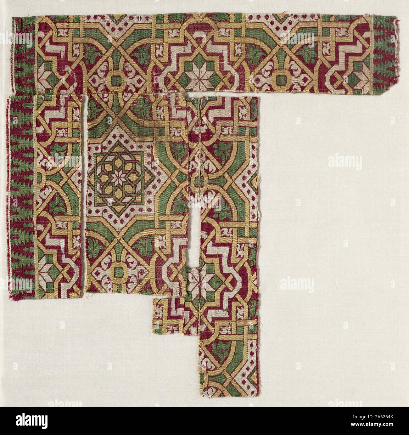 Frammento di seta, XIV-XV secolo. Foto Stock
