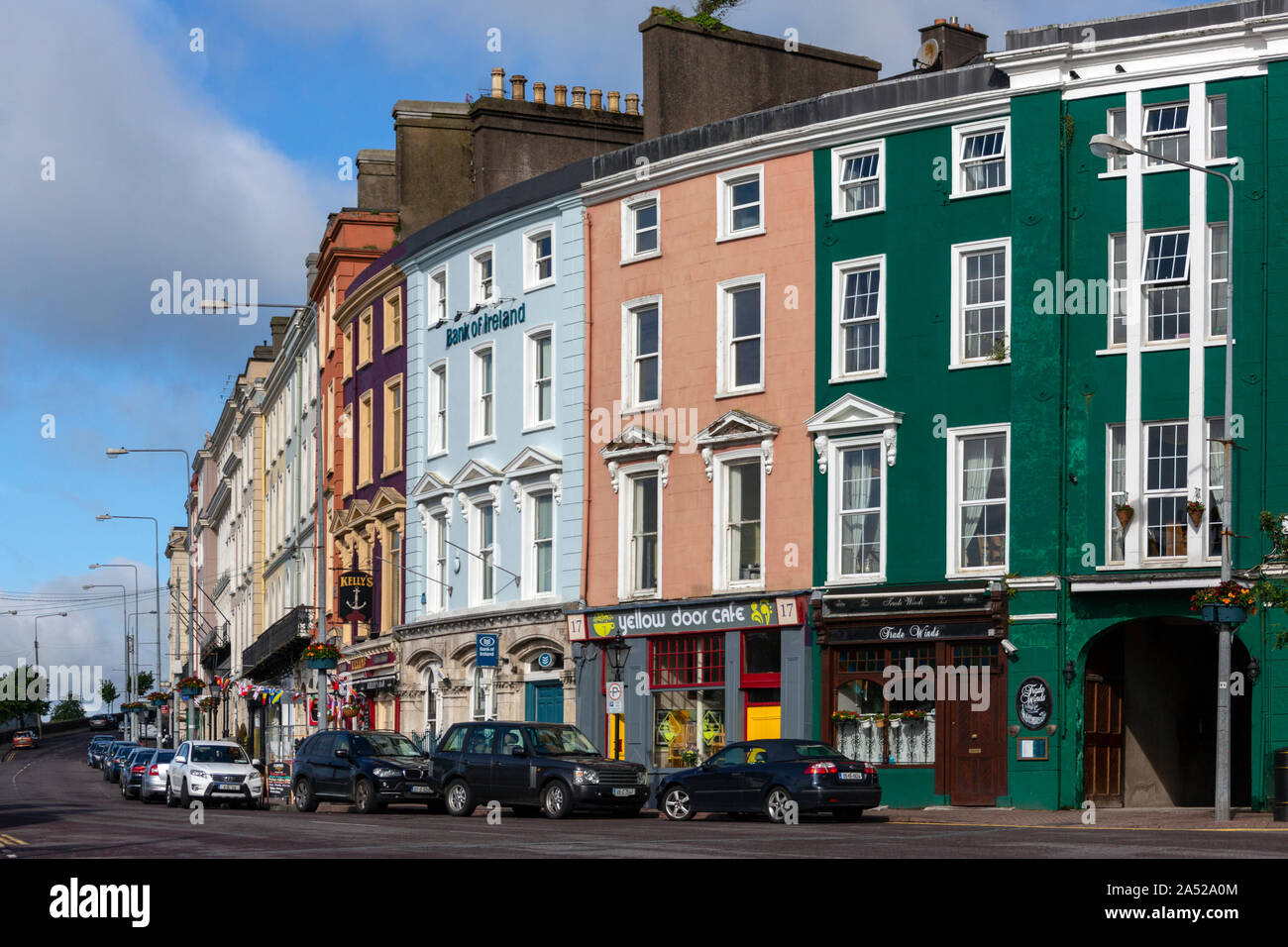 Cobh. L'Irlanda. 06.12.16. La città e il porto di Cobh (noto dal 1849 al 1920 come Queenstown) nella contea di Cork, Repubblica di Irlanda. Foto Stock