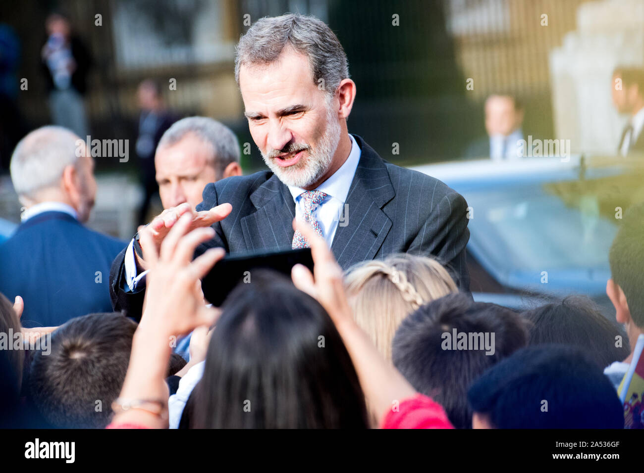 Oviedo, Spagna. Xvii oct, 2019. Il re Filippo VI di Spagna durante la visita della famiglia reale spagnola alla Cattedrale di Oviedo il 17 ottobre 2019 a Oviedo, Spagna. Credito: David Gato/Alamy Live News Foto Stock