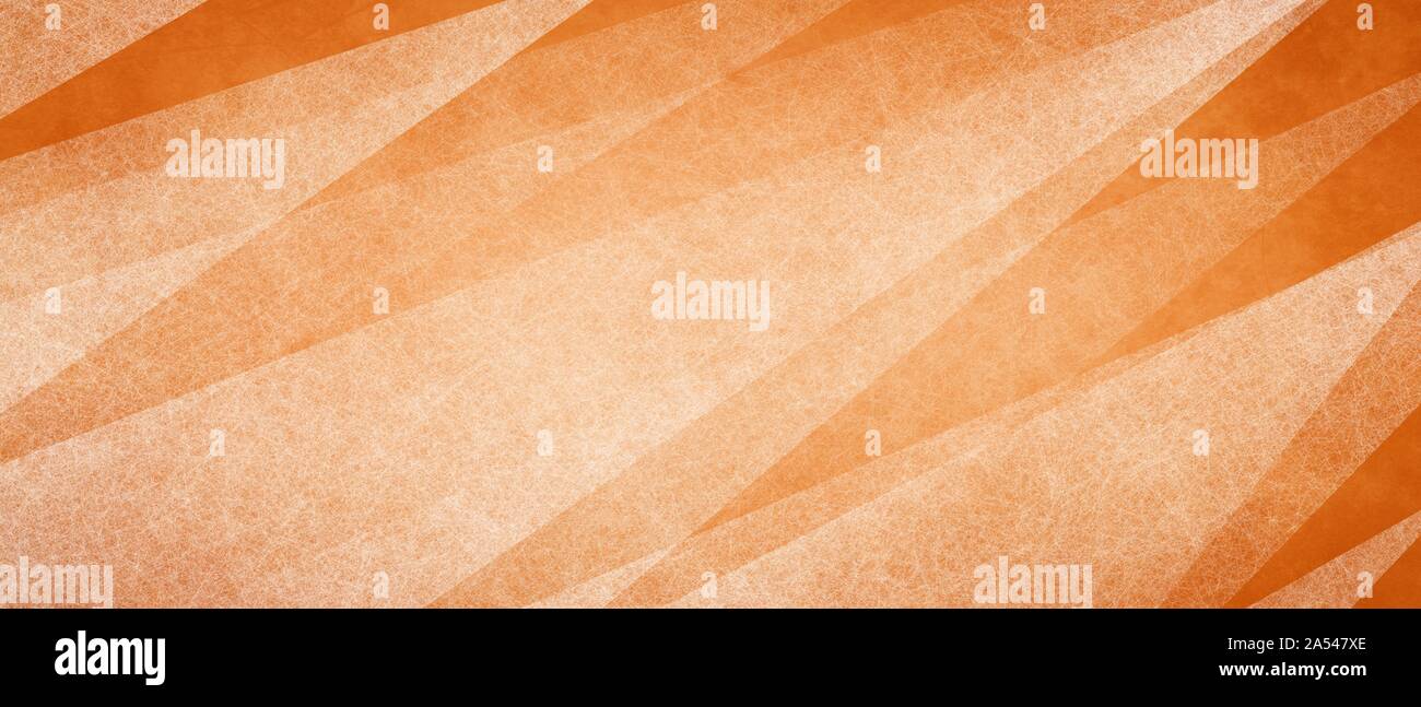 Abstract background moderno in colori arancione e contemporanea triangolo bianco forme diagonale e strisce stratificati in casuale arte geometrica pattern con f Foto Stock