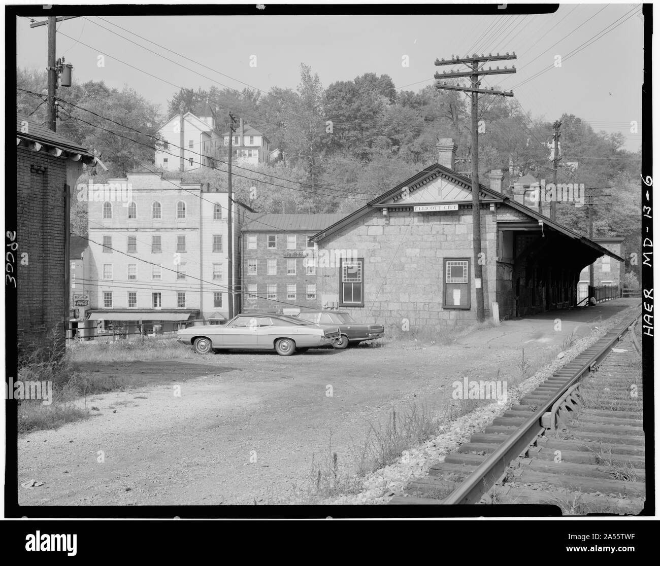 Vista della facciata sud - Baltimore e Ohio Railroad, Ellicott mulini della Stazione, lato sud della Strada Statale Route 144, Ellicott City, Howard County, MD Foto Stock