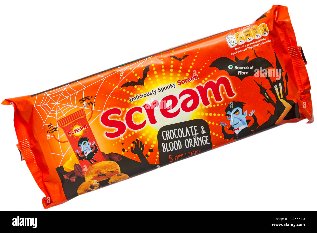 Urlo deliziosamente spooky Soreen cioccolato & Arancio sanguigno 5 mini focacce confezionate singolarmente isolati su sfondo bianco - Pronto per Halloween Foto Stock