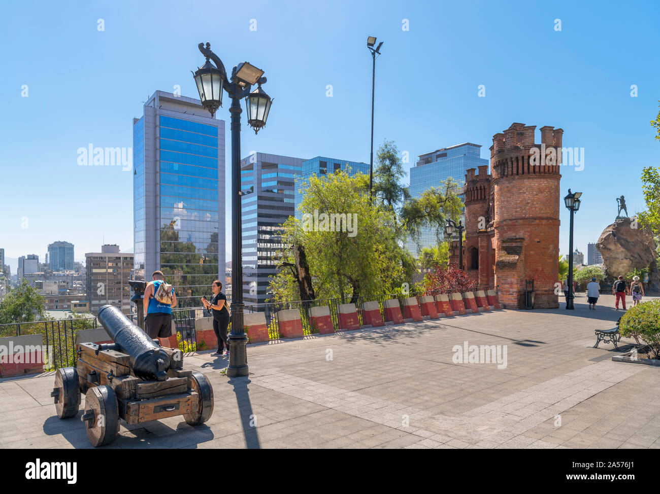Vista sul centro di Fort Hidalgo sul Cerro Santa Lucía (la collina di Santa Lucia), Santiago del Cile, Sud America Foto Stock