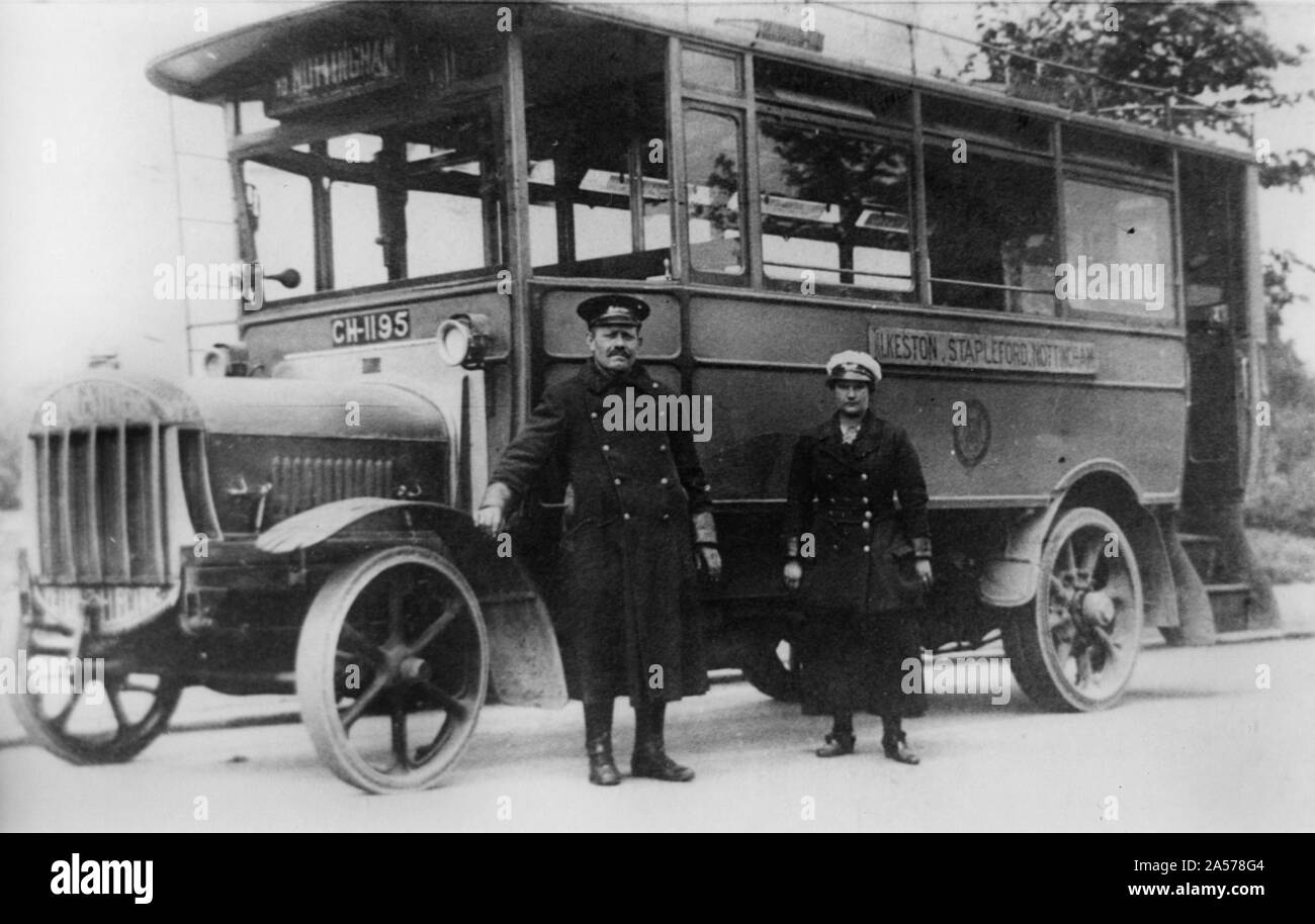 Tilling - Stevens TS3 elettrico benzina omnibus. Foto Stock