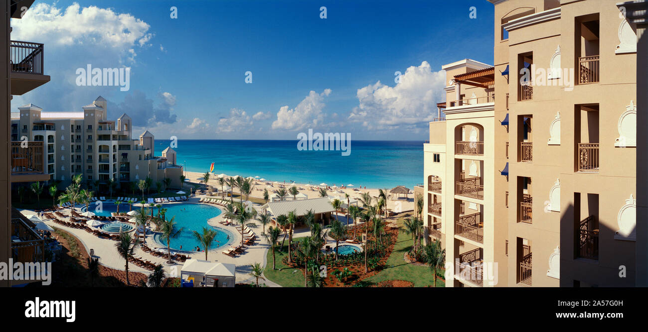 Hotel sulla costa, il Ritz-Carlton di Seven Mile Beach, Grand Cayman, Isole Cayman Foto Stock