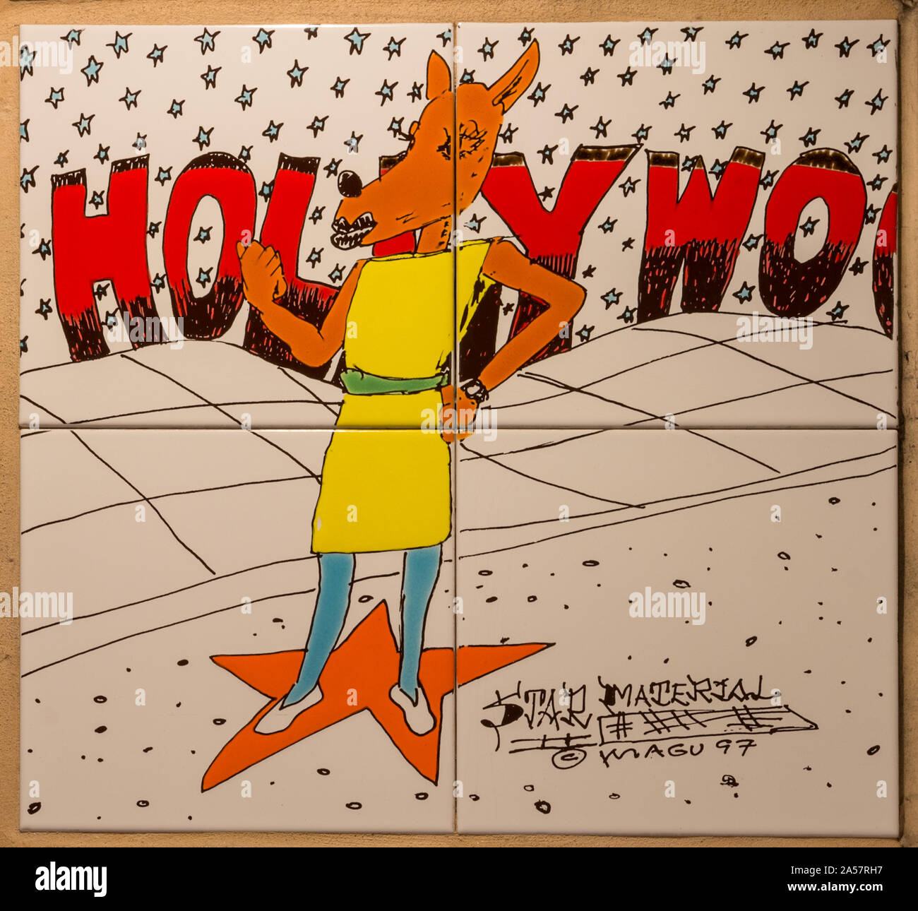 L'arte al muro materiale Star da Gilbert Magu Luján all'interno di Hollywood/Vite La stazione della metropolitana di nella sezione di Hollywood di Los Angeles in California Foto Stock