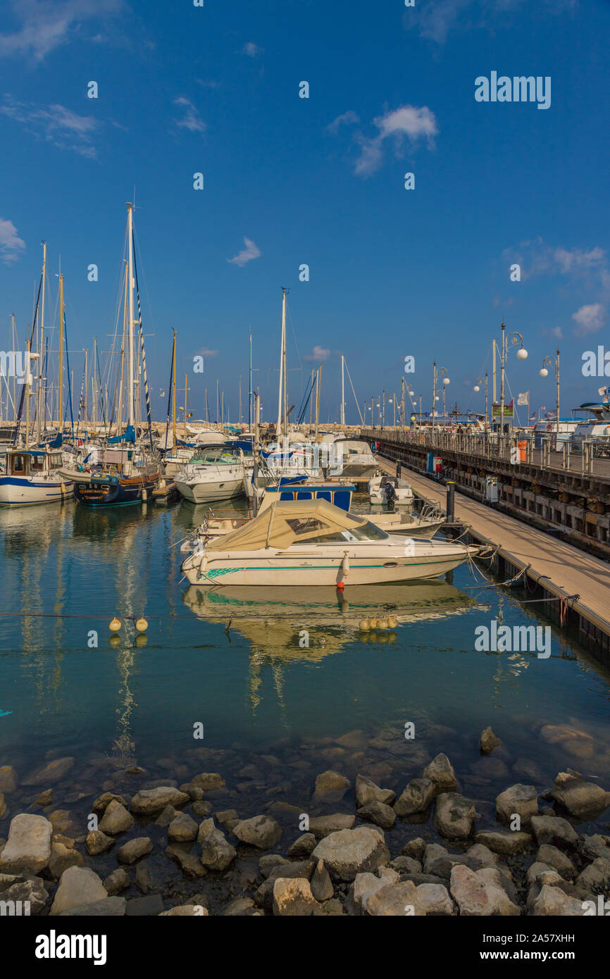 Una tipica vista in Larnaca a Cipro Foto Stock