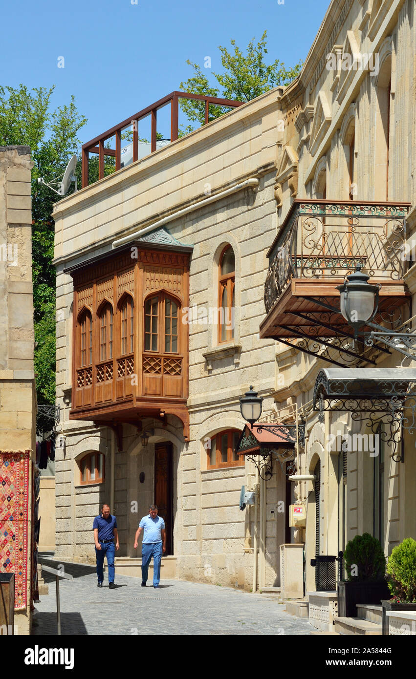 La vecchia città o città interna (Icarisahar), il centro storico e la parte più antica di Baku, un sito Patrimonio Mondiale dell'Unesco. Azerbaigian Foto Stock