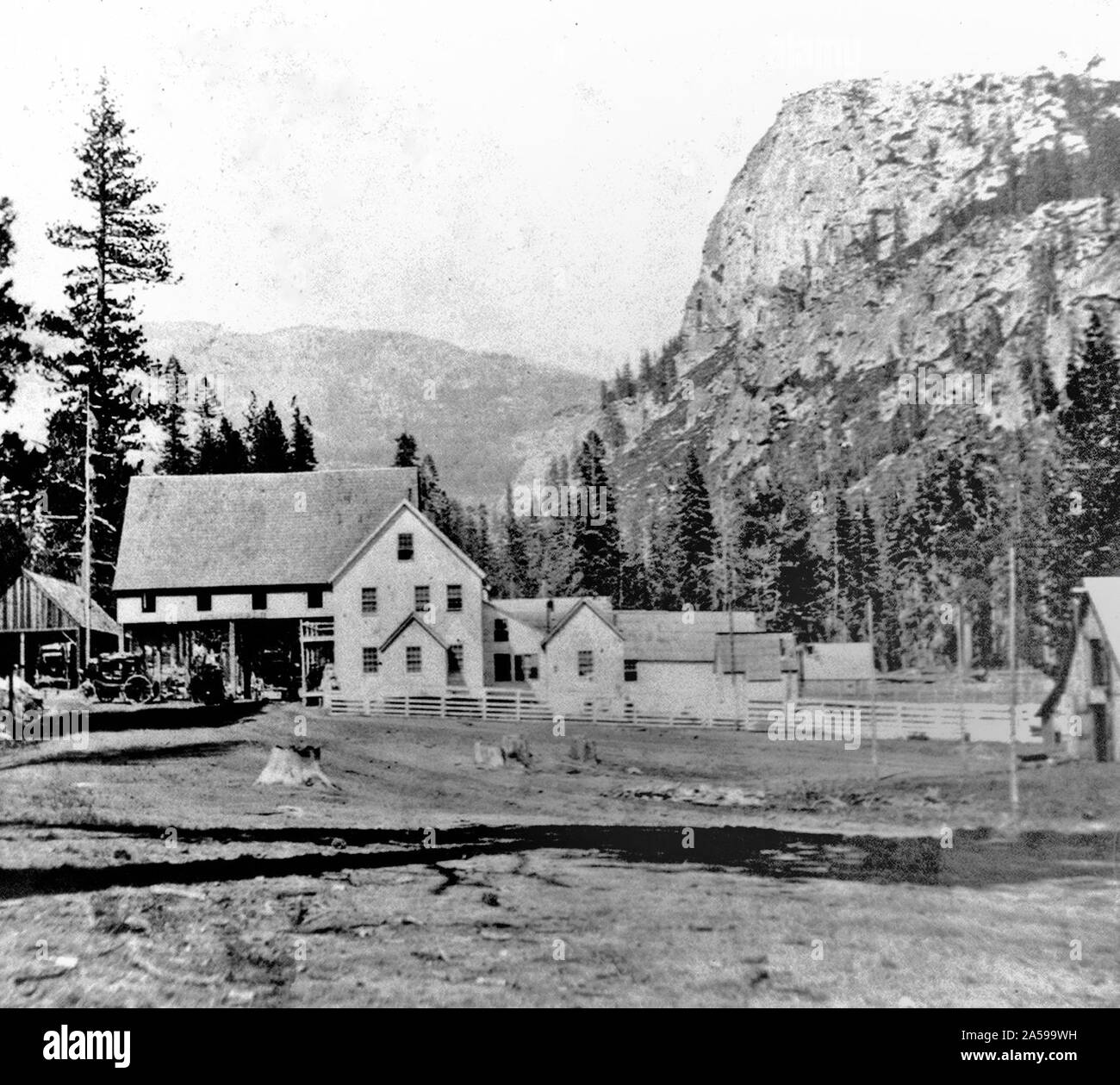 La storia della California - Vista generale della Valle di fragola, Yuba County ca. 1866 Foto Stock